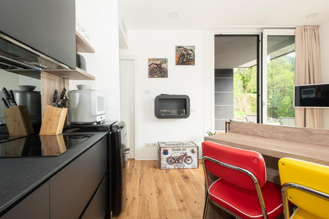Appartamento Dany Con Vista Lago By Holiday Solutions Nesso Exterior foto